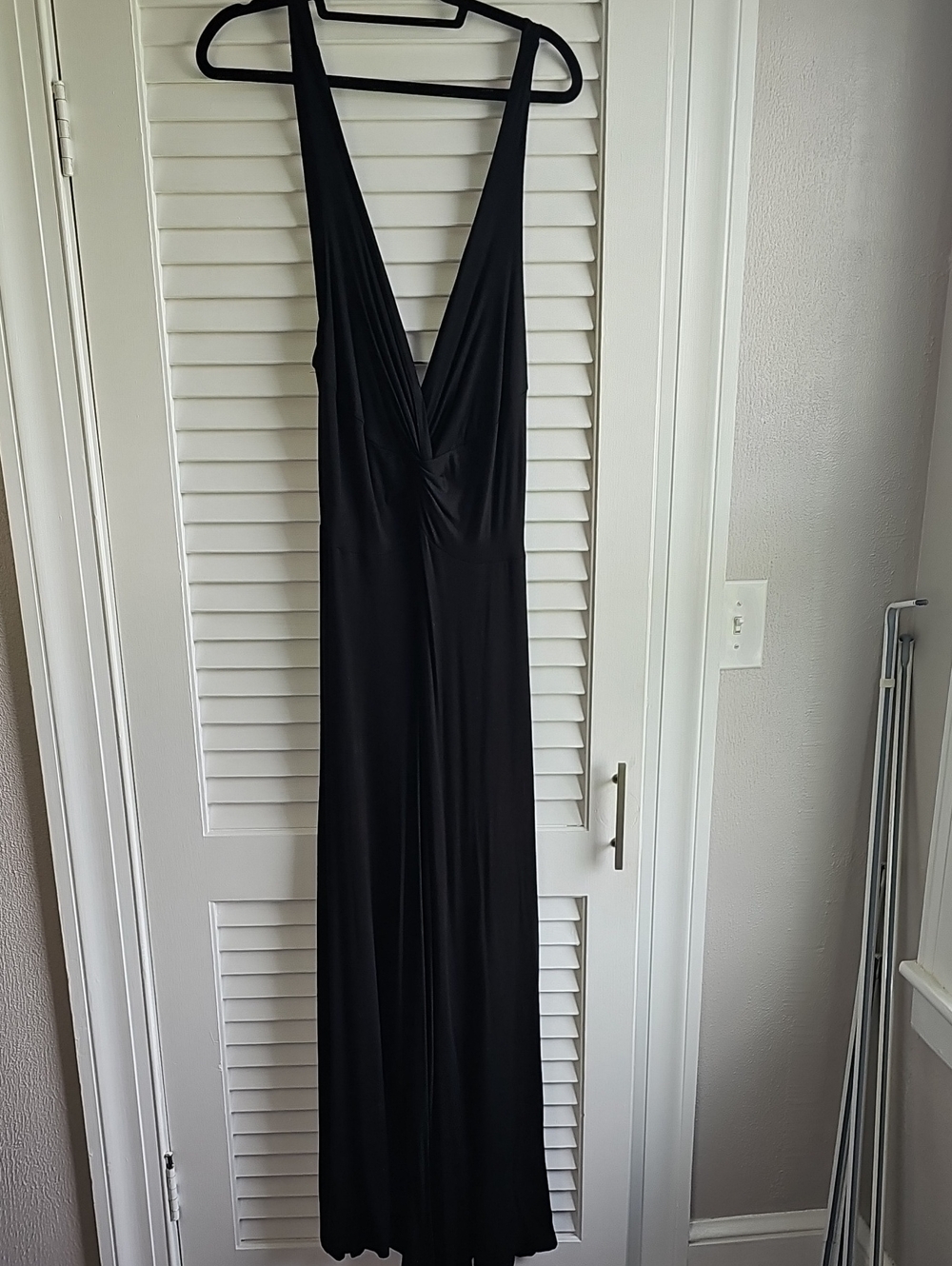 Black Deep V-Neck Jump suit - Elegant Evening Wear
